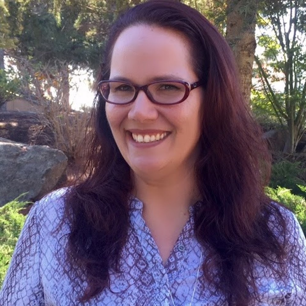 Meet your Posher, Leslie